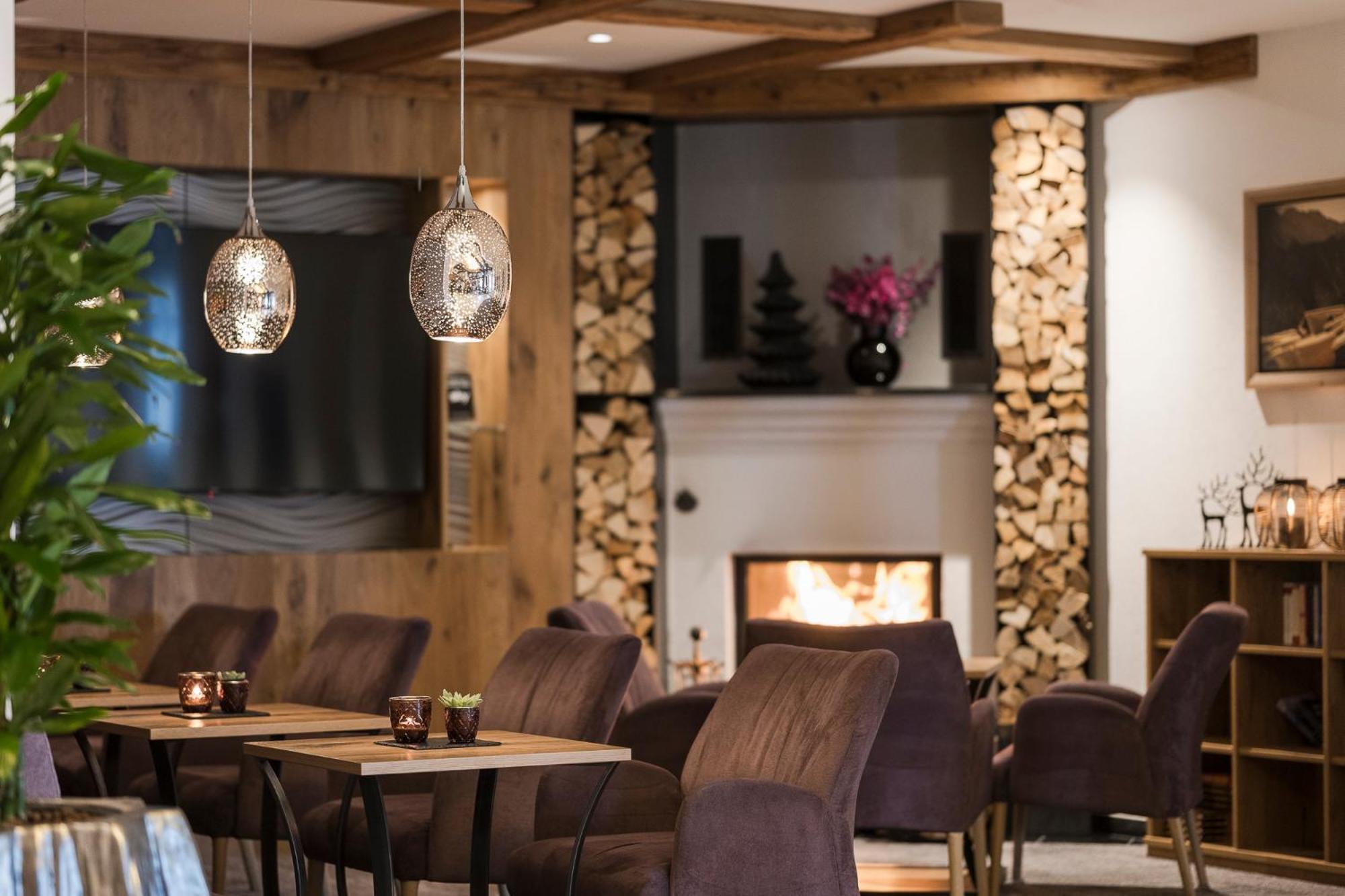 Hotel Seespitz Ишгъл Екстериор снимка